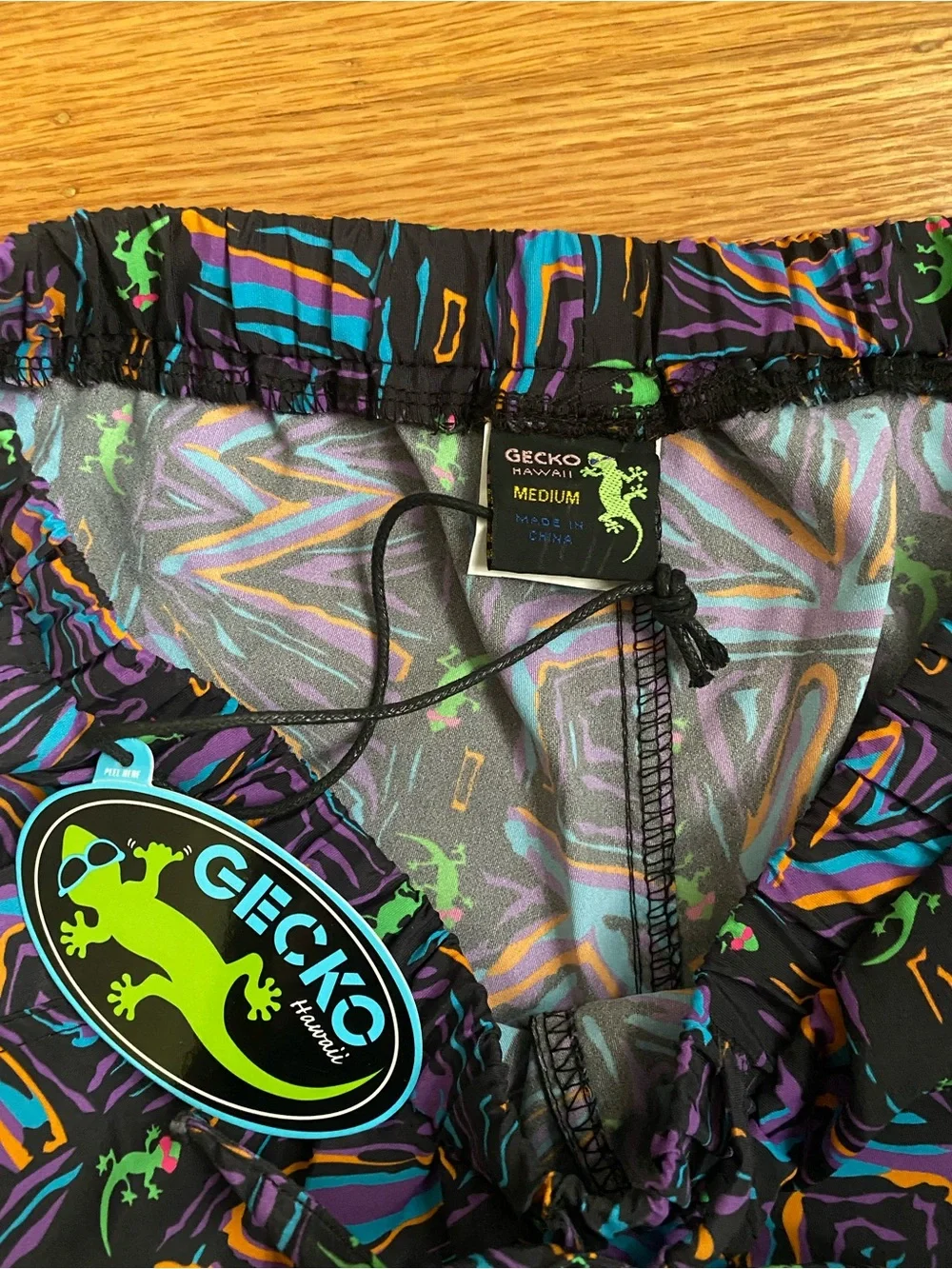 Y2K 90s Reissue Gecko Hawaii The Iconic Multi Stripe Volleys Swim Trunks Medium